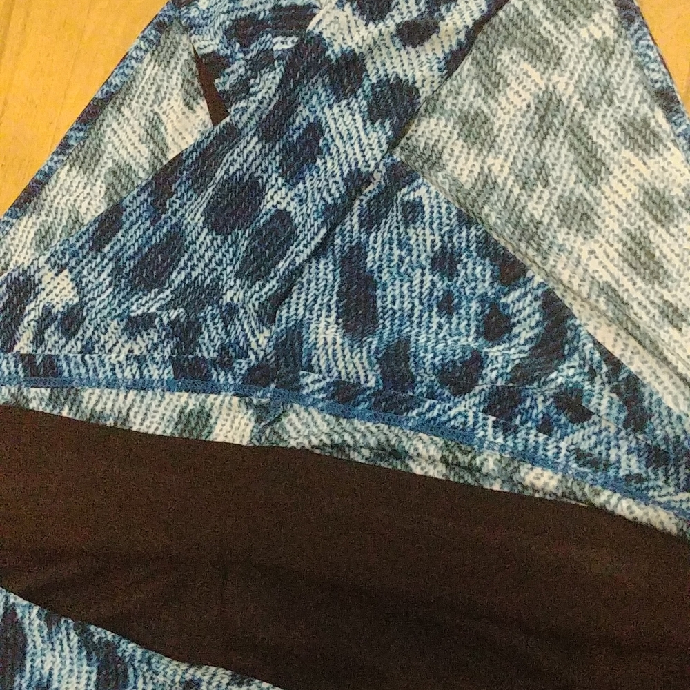 NWT INC International Halter Neck Animal Print Top - Picture 8 of 9